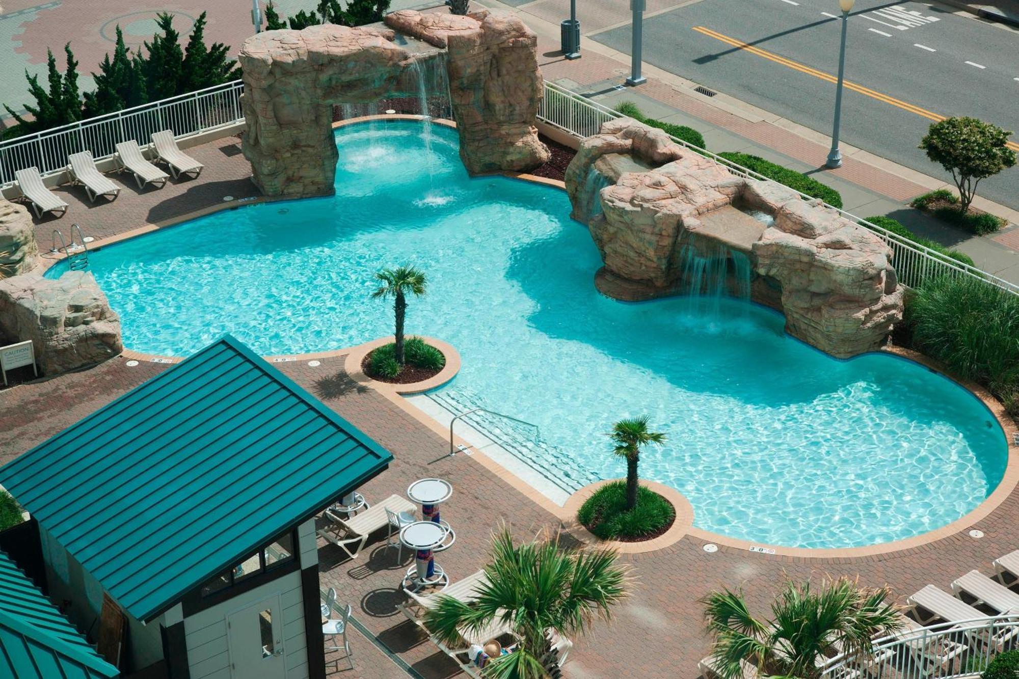 Courtyard Virginia Beach Oceanfront / North 37Th Street Hotel Exterior photo