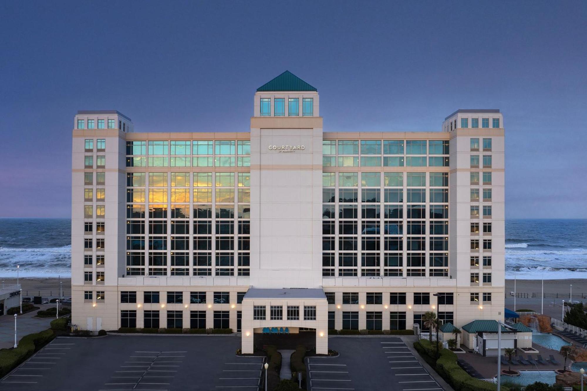 Courtyard Virginia Beach Oceanfront / North 37Th Street Exterior photo