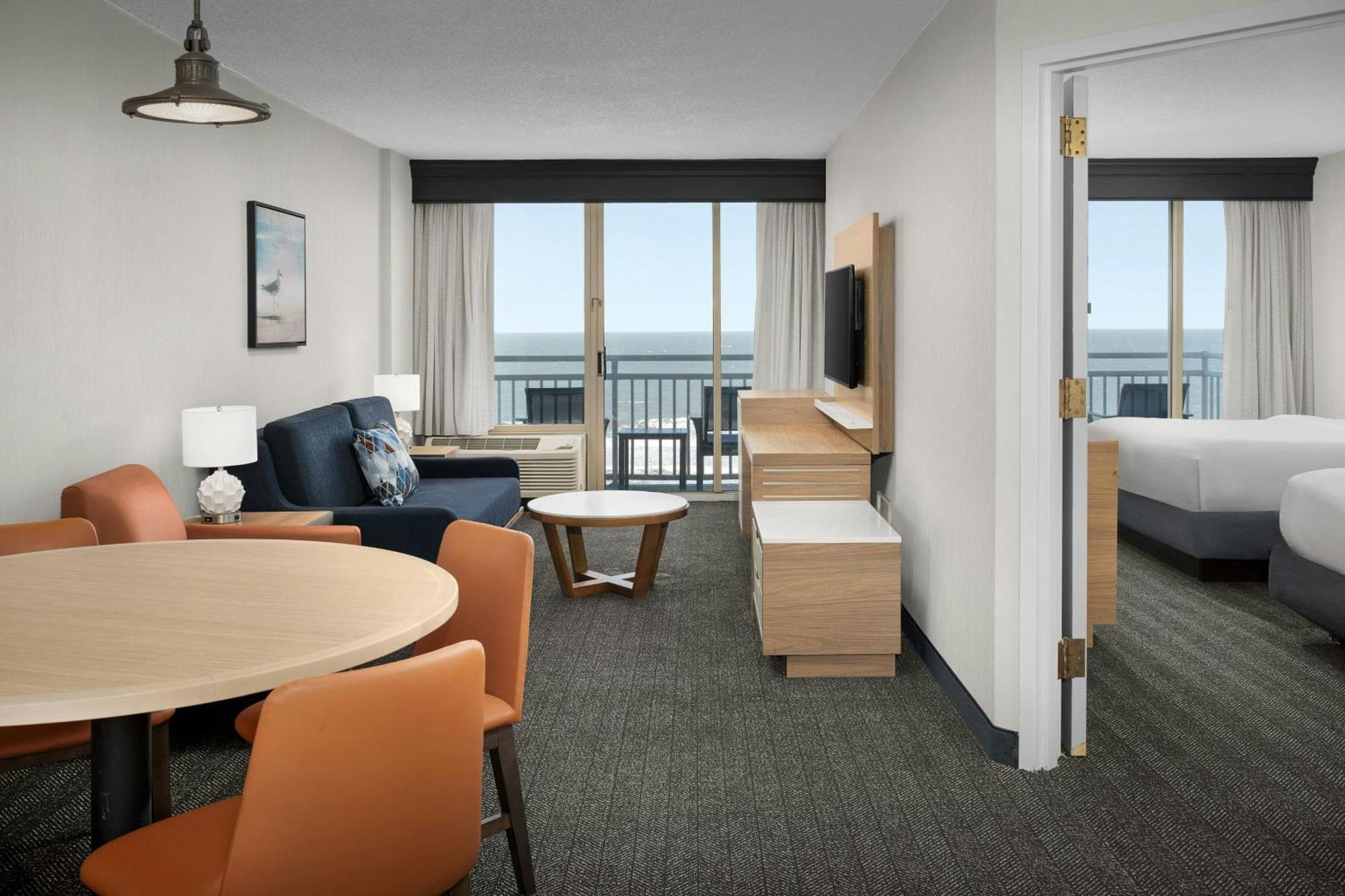 Courtyard Virginia Beach Oceanfront / North 37Th Street Exterior photo