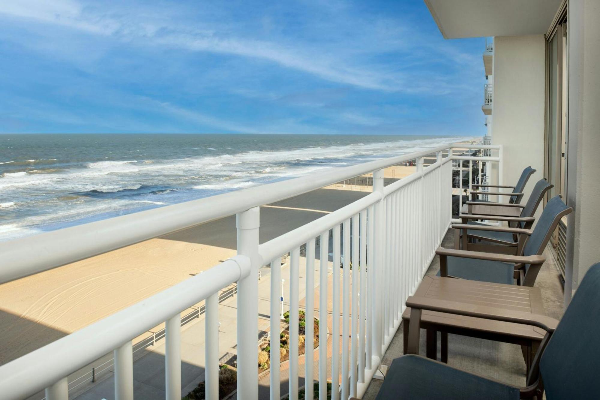 Courtyard Virginia Beach Oceanfront / North 37Th Street Exterior photo