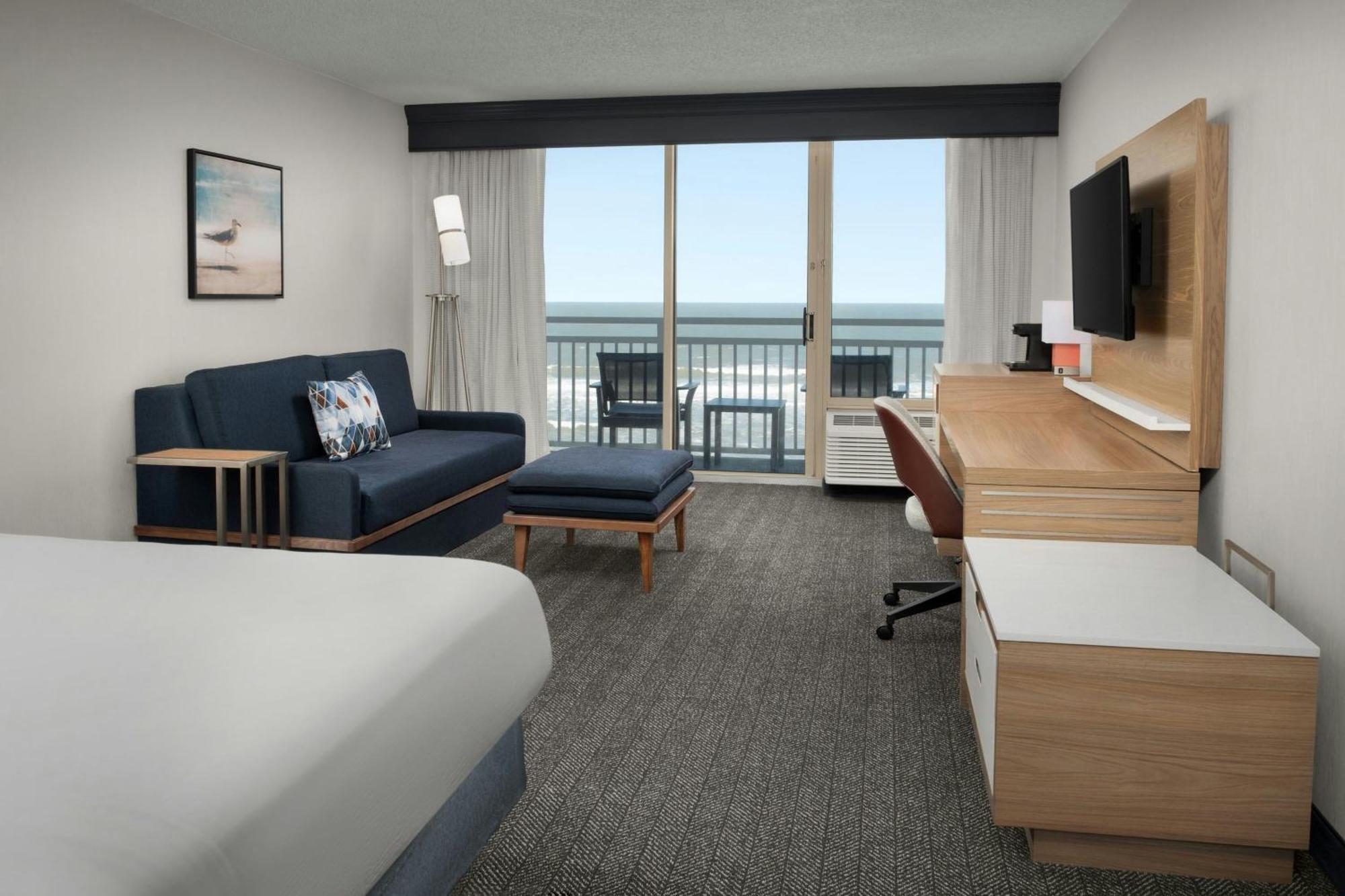 Courtyard Virginia Beach Oceanfront / North 37Th Street Exterior photo