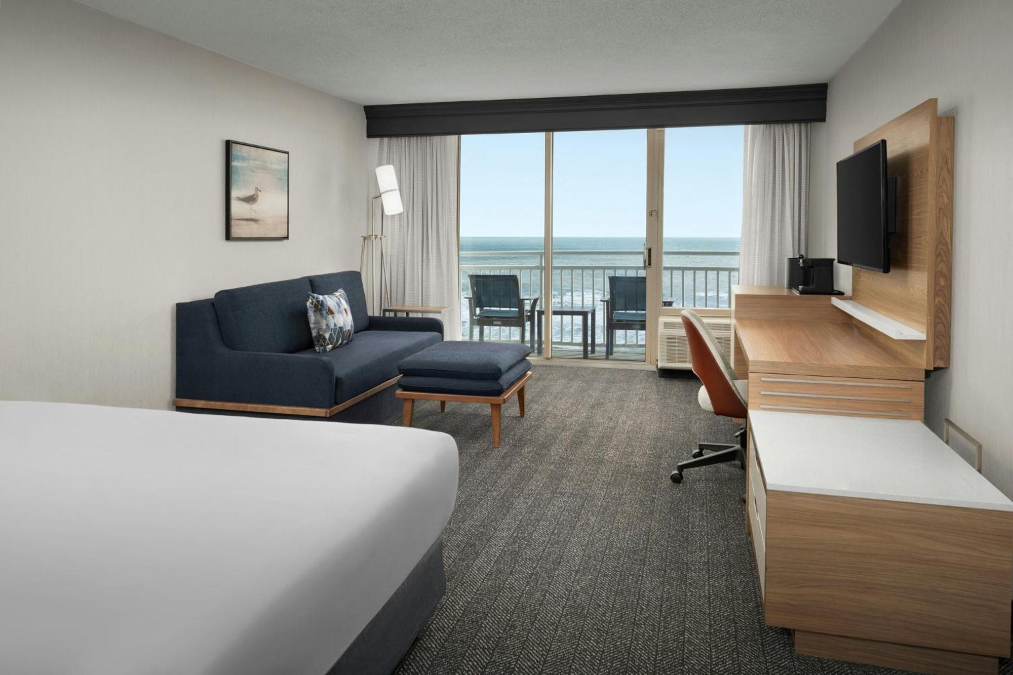 Courtyard Virginia Beach Oceanfront / North 37Th Street Exterior photo
